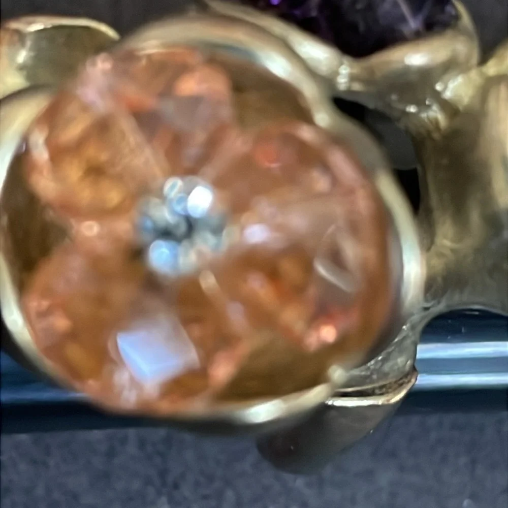 Vintage multi flower bead and rhinestone goldtone stretch ring